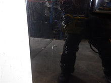 Load image into Gallery viewer, FRONT DOOR Range Rover Sport 06 07 08 09 10 11 12 13 Right - 1064893
