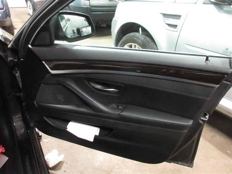 FRONT INTERIOR DOOR TRIM PANEL BMW 528i 2013 13 - 1065192
