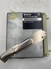 Load image into Gallery viewer, ECU ECM COMPUTER Volvo 850 1993 93 1994 94 95 Non Turbo - NW62961
