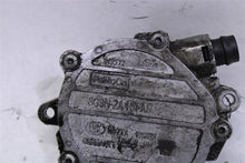 Load image into Gallery viewer, VACUUM PUMP Land Rover LR2 08 09 10 11 12 13 14 - 1065235
