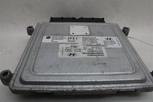 Load image into Gallery viewer, ECU ECM COMPUTER Hyundai Elantra 2017 17 2018 18 - 1065551
