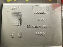 Load image into Gallery viewer, TRUNK LID MOUNTED TAIL LIGHT LAMP Volvo 850 1993 93 1994 94 Right - NW182467
