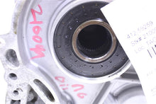 Load image into Gallery viewer, TRANSFER CASE BMW 528i 2012 12 - 1069396
