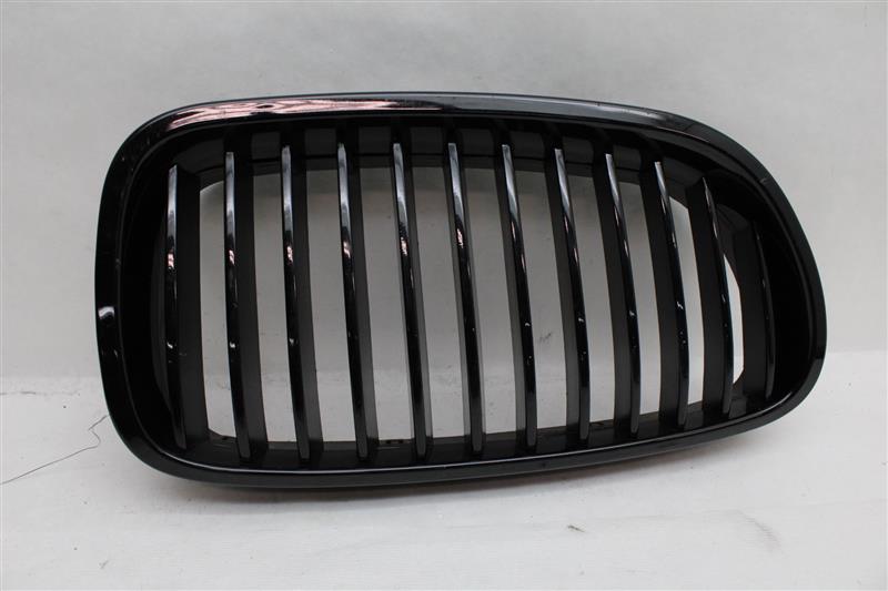 GRILLE BMW 528i 535i 550i Active 5 M5 11 12 13 14 15 16 Right - 1069419