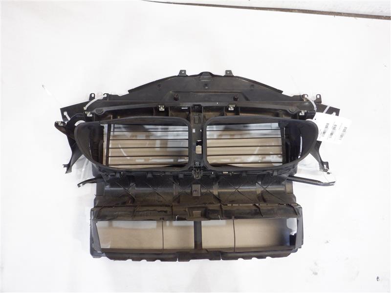 RADIATOR CORE SUPPORT BMW 640I 650i 12 13 14 15 - 1070596