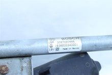 Load image into Gallery viewer, WIPER MOTOR Mercedes ML320 ML350 ML55 99 00 01 02 - 05 - 1070732

