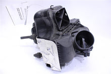 Load image into Gallery viewer, AIR CLEANER BOX Audi A4 A5 Q5 2009 09 2010 10 2011 11 2012 12 - 1072597
