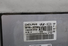 Load image into Gallery viewer, ECU ECM COMPUTER Kia Sedona 2015 15 - 1072713
