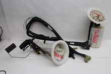Load image into Gallery viewer, Fuel Pump 535i 2008 08 2009 09 2010 10 Right - 1073156
