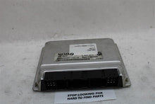 Load image into Gallery viewer, ECU ECM COMPUTER BMW X5 2005 05 2006 06 3.0L - 1073695
