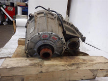 Load image into Gallery viewer, TRANSFER CASE Ml 320 Ml 350 98 99 00 01 02 03 04 05 - 1074382
