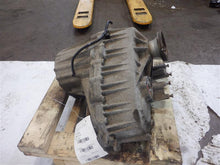 Load image into Gallery viewer, TRANSFER CASE Ml 320 Ml 350 98 99 00 01 02 03 04 05 - 1074382
