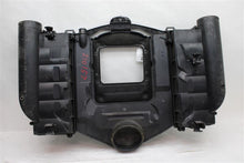 Load image into Gallery viewer, AIR CLEANER BOX E350 C230 C250 C300 C350 C63 E300 E320 E550 E63 08-12 - 1074452
