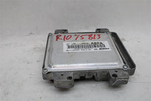 Load image into Gallery viewer, ECU ECM COMPUTER Chevrolet Van GMC Yukon Tahoe Sierra 2010 10 2011 11 - 1075813
