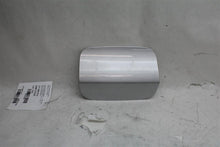Load image into Gallery viewer, GAS FUEL FILLER LID DOOR BMW 750i 750il 2012 12 - 1076658
