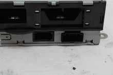 Load image into Gallery viewer, Radio Audi A8 Q7 S8 2005 05 2006 06 2007 07 2008 08 2009 09 - 1077391
