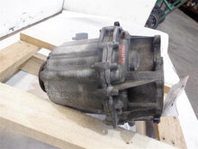 Load image into Gallery viewer, TRANSFER CASE Land Rover LR3 LR4 Range Rover Sport 2005 05 2006 06 07 08 09 - 11 - 1078207
