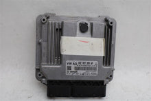 Load image into Gallery viewer, ECU ECM COMPUTER Volkswagen Jetta 2016 16 2017 17 - 1079121
