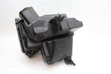 Load image into Gallery viewer, AIR CLEANER BOX Murano Murano Cross Cabriolet Quest 2009-2012 - 1079339
