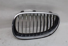 Load image into Gallery viewer, GRILLE BMW 535i 525i 545i 2004 04 2005 05 06 07 08 09 10 Upper Left - 1079855
