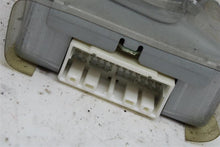 Load image into Gallery viewer, Transfer Case Computer Toyota Sequoia 2003 03 2004 04 - 1079912
