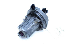 Load image into Gallery viewer, AIR INJECTION PUMP SMOG Audi TT A4 A6 Golf Toureg Jetta 00 01 02 03 04 05 - 09 - 1080218
