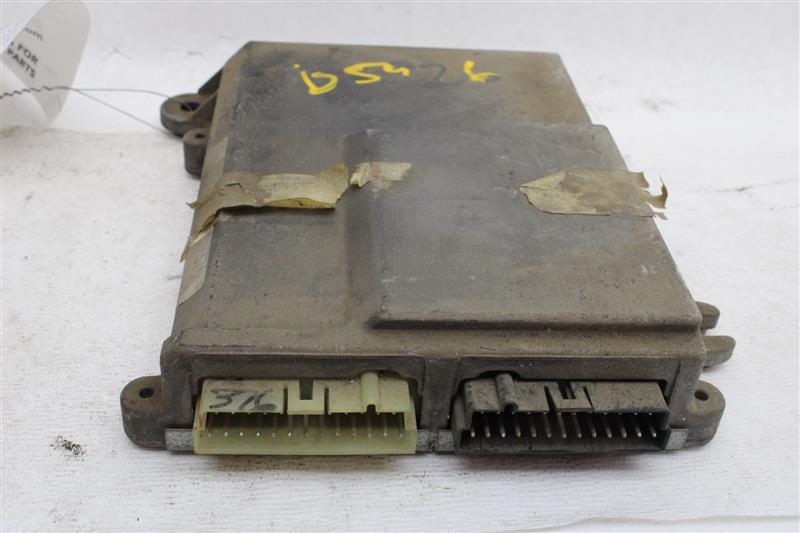 ECU ECM COMPUTER Caravelle Le Baron Le Baron GTS 1987 - 1080531