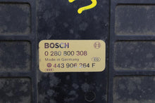 Load image into Gallery viewer, ECU ECM COMPUTER AUDI 100 80 90 1990 90 1991 91 92 FED - 1080548
