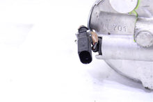 Load image into Gallery viewer, AC COMPRESSOR Passat Audi A3 Golf EOS 2006 06 2007 07 - 1083830

