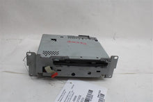 Load image into Gallery viewer, CD PLAYER RADIO 525i 528i 530i 535i 550i 645ci 650i M5 M6 04-10 - 1083976
