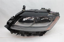 Load image into Gallery viewer, HEADLIGHT LAMP ASSEMBLY Audi Q5 09 10 11 12 Left - 1084109
