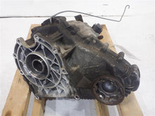 Load image into Gallery viewer, TRANSFER CASE Land Rover LR3 LR4 Range Rover Sport 2005 05 2006 06 07 08 09 - 11 - 1084615
