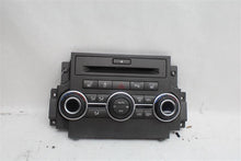 Load image into Gallery viewer, FRONT TEMPERATURE CONTROLS LR4 Range Rover Sport 2010-2016 - 1084688
