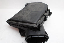 Load image into Gallery viewer, AIR CLEANER BOX BMW 535i 640I Active 5 11 12 13 14 15 16 17 - 1085511
