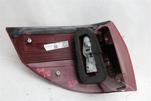 Load image into Gallery viewer, OUTER TAIL LIGHT LAMP Toyota Sienna 2004 04 2005 05 Right - 1085726
