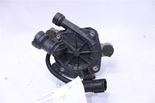 Load image into Gallery viewer, AIR INJECTION PUMP SMOG BMW 128i 2008 08 2009 09 10 11 12 Coupe Convertible - 1085847
