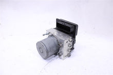 Load image into Gallery viewer, ABS ANTI-LOCK BRAKE PUMP Jaguar XF XFR 2009 09 2010 10 - 1086336
