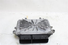 Load image into Gallery viewer, ECU ECM COMPUTER Volvo S60 XC60 2012 12 - 1086700
