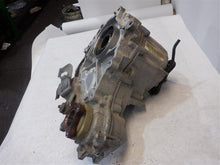 Load image into Gallery viewer, TRANSFER CASE BMW 535i 535i Gt 550i 550i Gt 650i 2012 12 - 1088812

