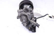 Load image into Gallery viewer, POWER STEERING PUMP 535i 535i Gt 550i Gt 640I 740i 740il 10-17 - 1091711
