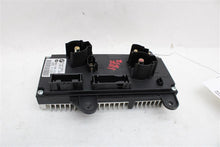 Load image into Gallery viewer, FUSE BOX BMW 745li 2003 03 - 1092800
