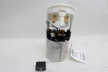 Load image into Gallery viewer, Fuel Pump BMW 335i 330i 328i 325i 2006 06 2007 07 2008 08 2009 09 10 11 Right - 1093153
