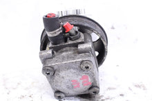 Load image into Gallery viewer, POWER STEERING PUMP Maserati Quattropo 2014 14 - 1093259
