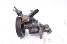 Load image into Gallery viewer, POWER STEERING PUMP Toyota Tundra Sequoia 00 01 02 - 07 - 1093370

