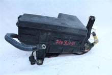 Load image into Gallery viewer, FUSE BOX Toyota Tundra 2002 02 2003 03 - 1093377
