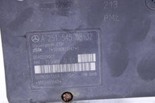 Load image into Gallery viewer, ABS PUMP ML320 ML350 R350 R500 2006 06 2007 07 2008 08 2009 09 - 1093649
