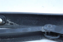 Load image into Gallery viewer, WINDSHIELD WIPER ARM BMW 750i 750il 750LI 2009 09 - 1093959
