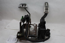 Load image into Gallery viewer, ELECTRONIC PEDAL ASSEMBLY Maserati Quattropo 2014 14 - 1094318
