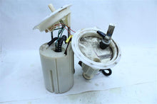 Load image into Gallery viewer, Fuel Pump BMW 550i 645i 530i 2004 04 2005 05 2006 06 07 08 09 10 Right - 1094393
