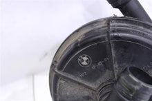 Load image into Gallery viewer, VACUUM PUMP 550i 645ci 650i 750i 750il 750LI 760li X5 03-10 - 1094396
